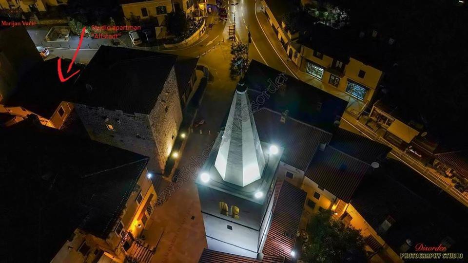 Altstadt ロヴラン エクステリア 写真